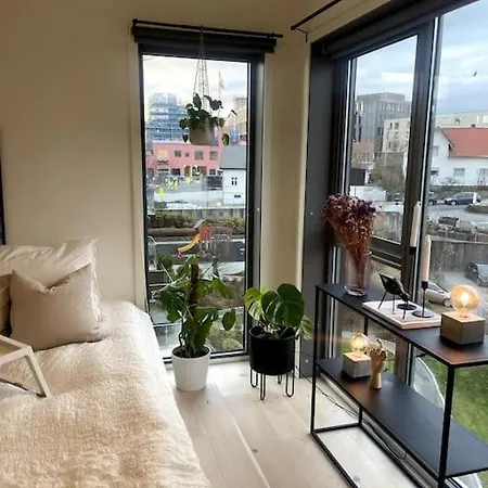 Ons 2024 Moderne Leilighet I Urbane Ost Daire Stavanger